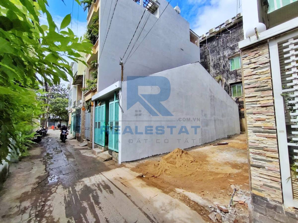 53m2 Đất Cách Đ.Cách Mạng Tháng 8 P.Quyết Thắng 15m - Giá 2.9 Tỷ