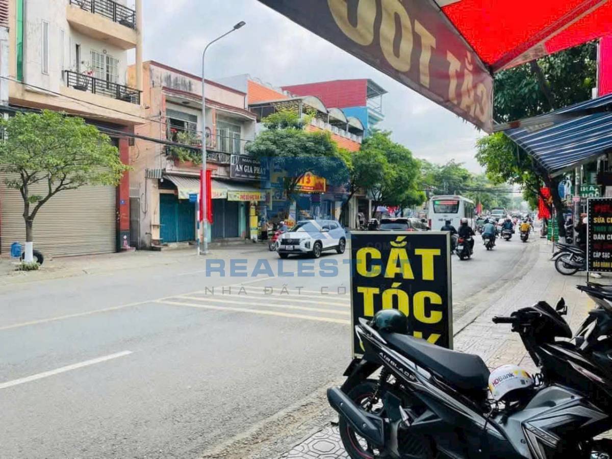 107m2 Đất Tặng Nhà Mặt Tiền Cmt8 P.Hòa Bình - Giá 12.5 Tỷ