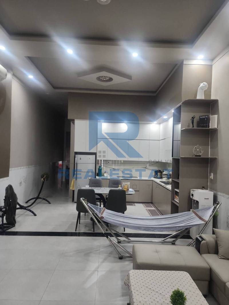 157m2 Nhà Cách Đ.Thân Nhân Trung 50m P.Trảng Dài - 3.7 Tỷ