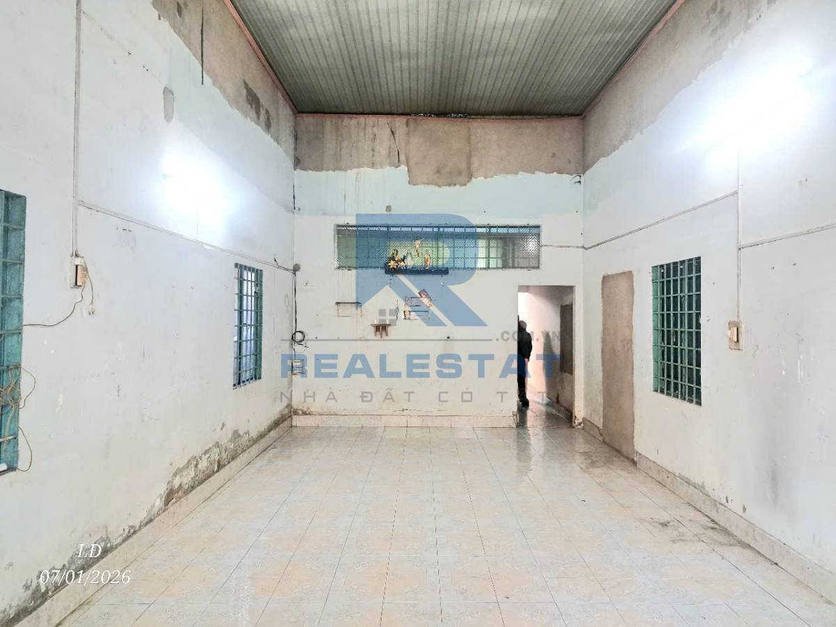 100m2 Nhà Cấp 4 Cũ Gần Giáo Xứ Lộc Lâm P.Hố Nai - Giá 2.39 Tỷ