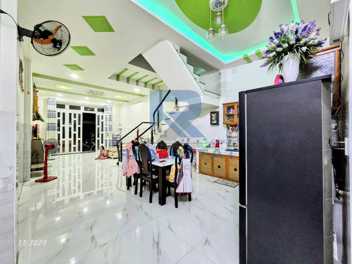 120m2 Nhà Đẹp Gần Gx.Hà Nội P.Tân Biên - 4.7 Tỷ