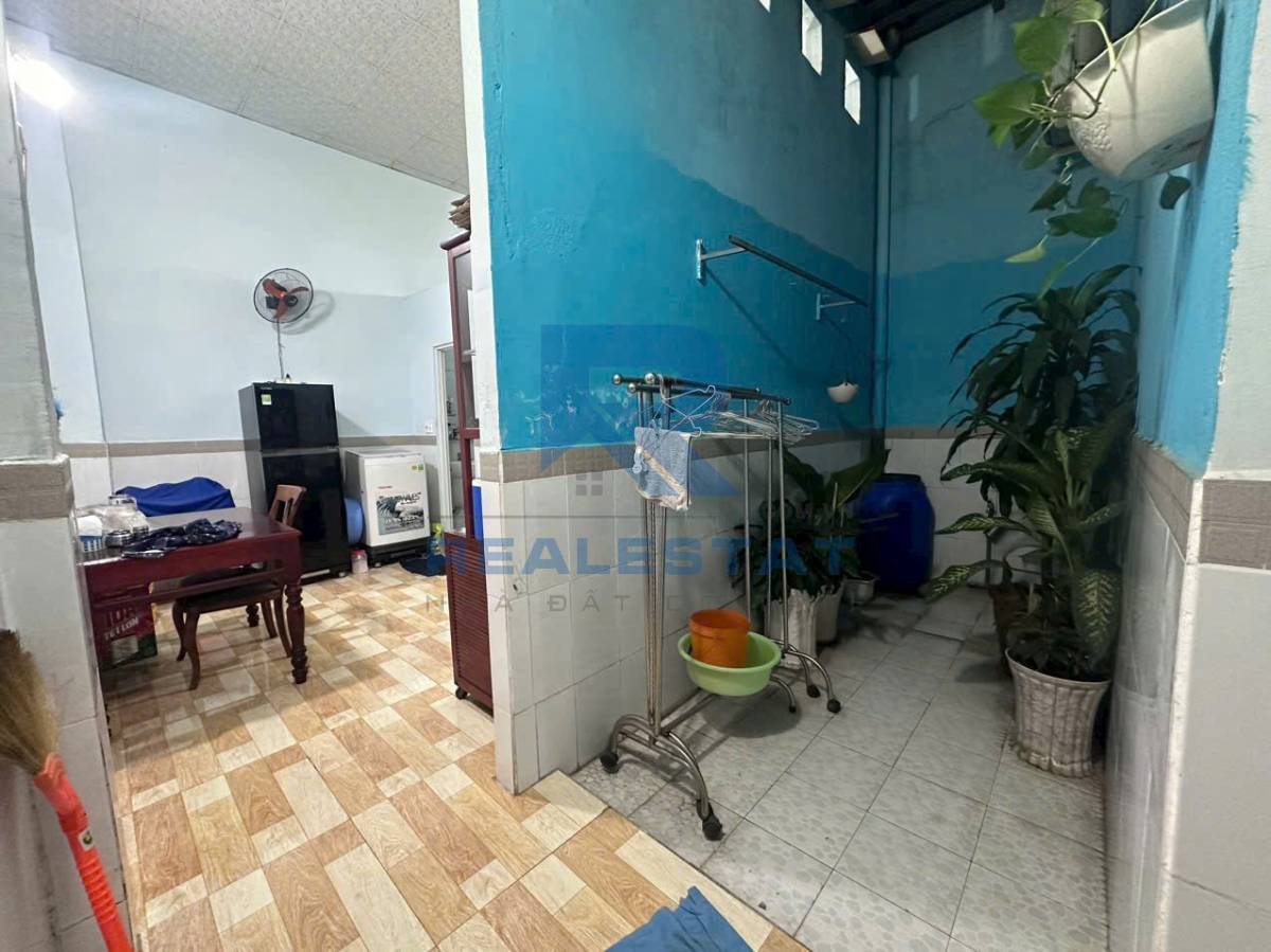 100m2 Nhà Cấp 4 Gần Sân Bóng Đá P.An Bình Cũ - 3.5 Tỷ