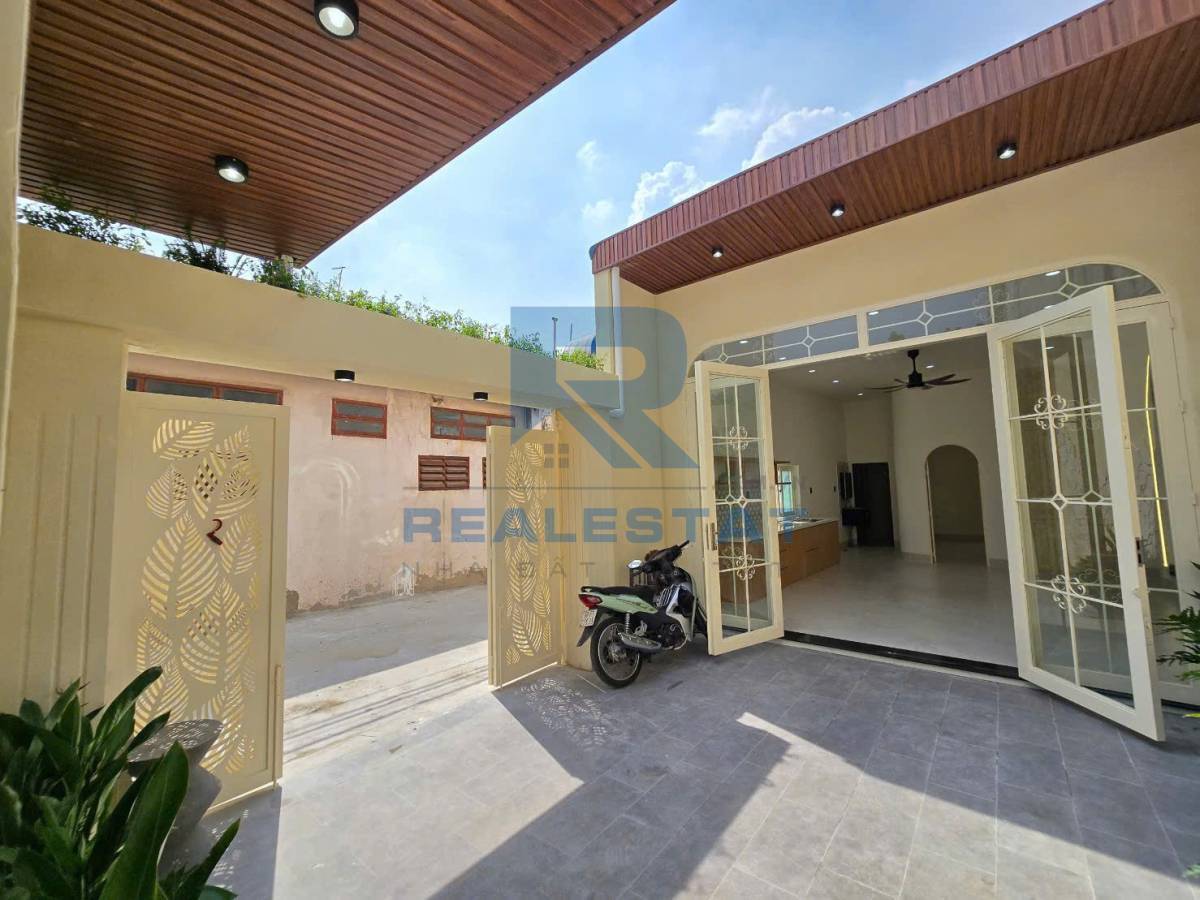 90m2 Nhà Góc 2 Mặt Tiền P.Tân Hòa Cũ - 2.7 Tỷ