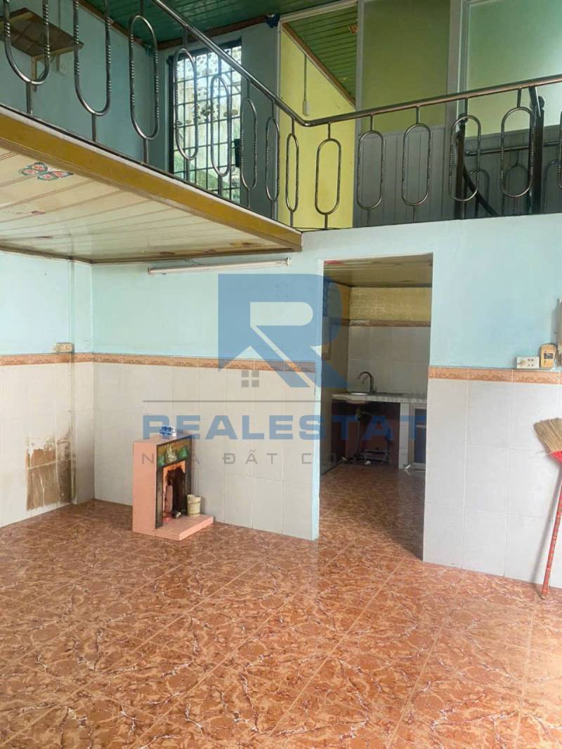 32m2 Nhà Cấp 4 Mặt Tiền Hẻm P.Quyết Thắng - Giá 1.95 Tỷ