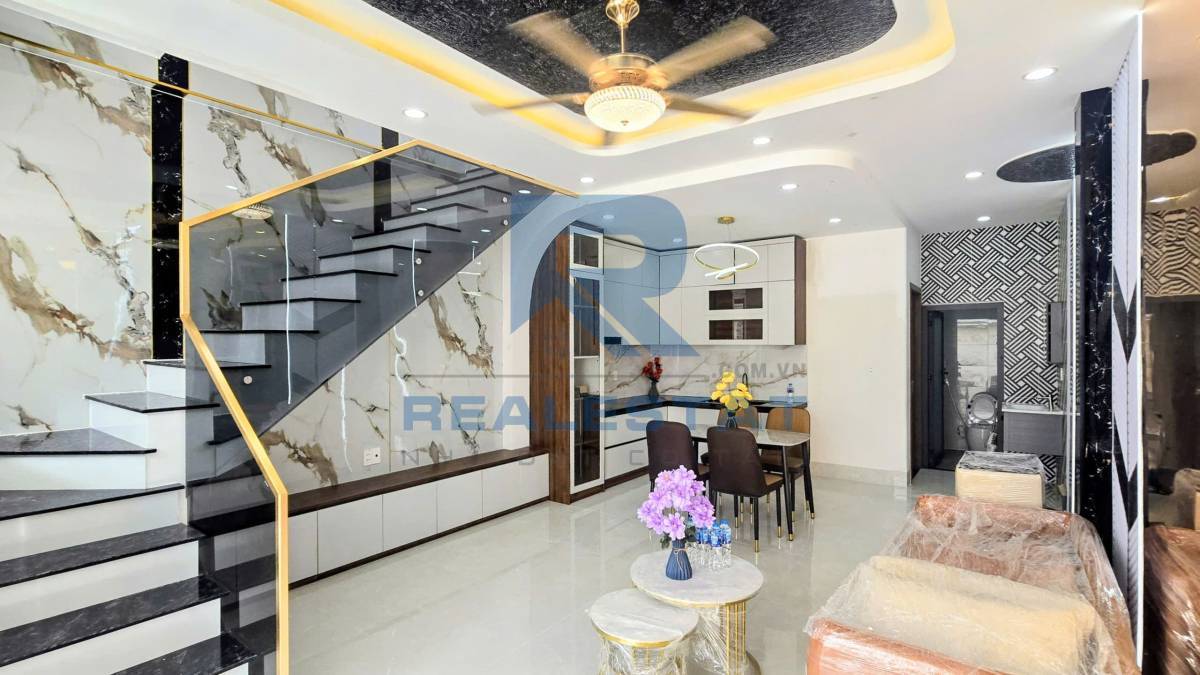 68m2 Nhà 1 Trệt 1 Lầu Gần Đền Thánh Martin P.Tân Biên - Giá 2.8 Tỷ